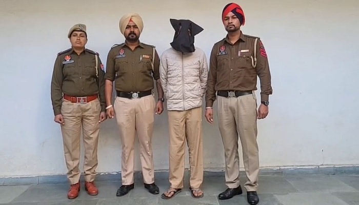 ਜਾਅਲੀ ਵਰਦੀ ਪਾ ਕੇ ਬਣਦਾ ਸੀ ਪੁਲਿਸ ਵਾਲਾ ਪੁਲਸ ਦੇ ਕੀਤਾ ਕਾਬੂ,