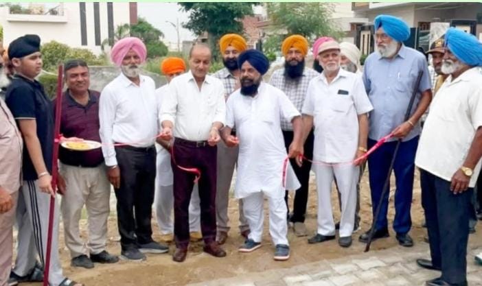 ਜਲੰਧਰ ਸੈਂਟਰਲ ਚ ਰਜਿੰਦਰ ਬੇਰੀ ਦੀ ਹਨੇਰੀ ਕੀਤਾ ਗਿਆ ਪਾਰਕ ਚ ਉਦਘਾਟਨ