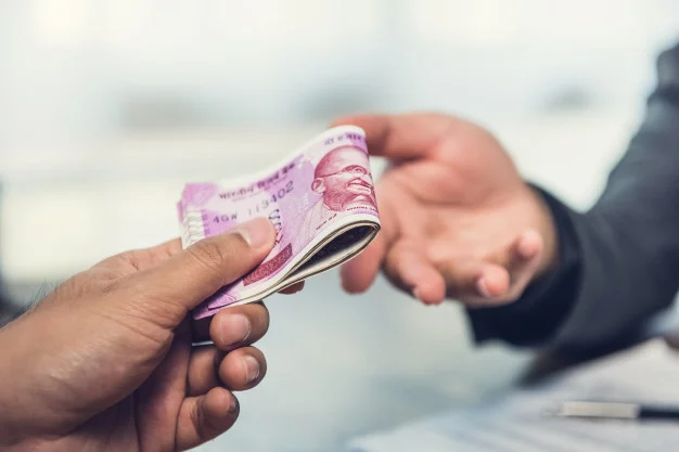 ਪੰਜਾਬ ਦੇ ਹਜ਼ਾਰਾਂ ਅਧਿਆਪਕ  ਨੂੰ ਉਡੀਕ ਰਹੇ ਆਪਣੀਆਂ ਤਨਖਾਵਾਂ, ਆਮ ਆਦਮੀ ਪਾਰਟੀ ਦੀ ਸਰਕਾਰ ਨੂੰ ਕਰੜੇ ਹੱਥੀਂ